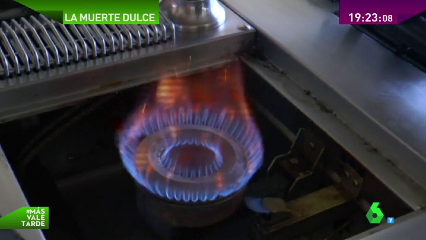 Frame 2.862171 de: As&iacute; es la muerte dulce: una chimenea, un brasero o una estufa de gas pueden matar en media hora
