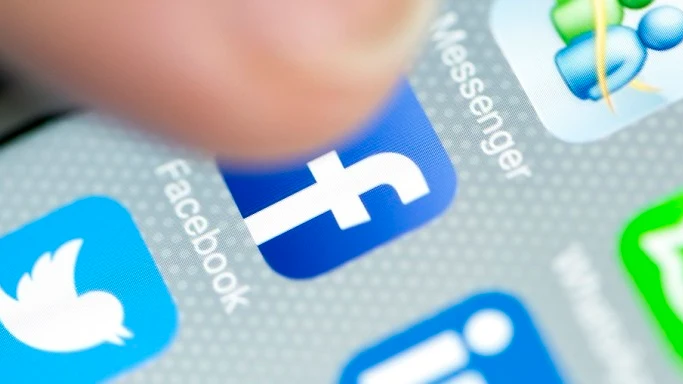 Facebook puede estar dañando tu relación amorosa