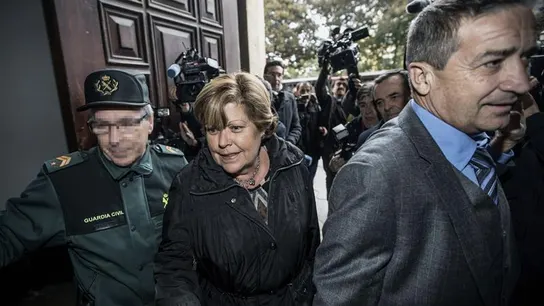 Milagrosa Martínez llega a la Audiencia Milagrosa Martínez llega a la Audiencia