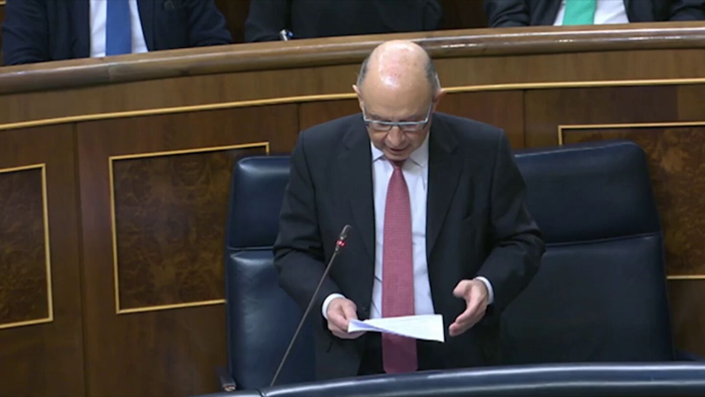 Frame 0.0 de: Montoro, sobre Fern&aacute;ndez de Mesa: Es REE la que elige a qui&eacute;n nombra consejero independiente