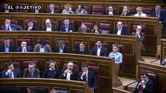Frame 0.0 de: Sáenz de Santamaría: “El presidente y el vicepresidente del Tribunal Constitucional lo eligen sus propios miembros y por votación secreta” Frame 0.0 de: Sáenz de Santamaría: “El presidente y el vicepresidente del Tribunal Constitucional lo eligen sus propios miembros y por votación secreta”