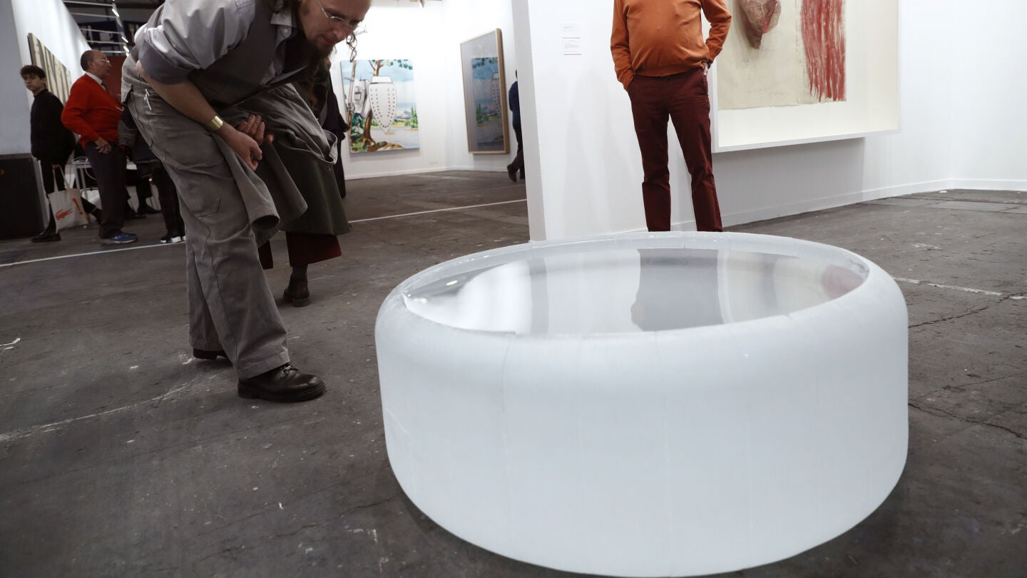 El cilindro de cristal 'Untitled' de Roni Horn