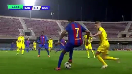 El impresionante gol de Jordi Mboula El impresionante gol de Jordi Mboula