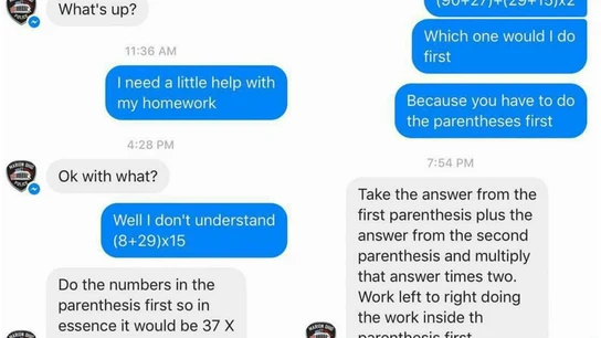 Conversación de la niña con la policía Conversación de la niña con la policía