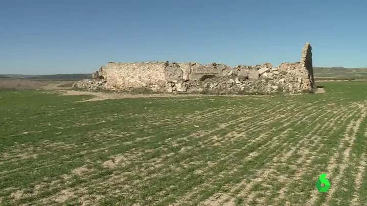 Frame 0.472991 de: Descubren una ciudad romana en perfecto estado de conservación en Driebes, Guadalajara