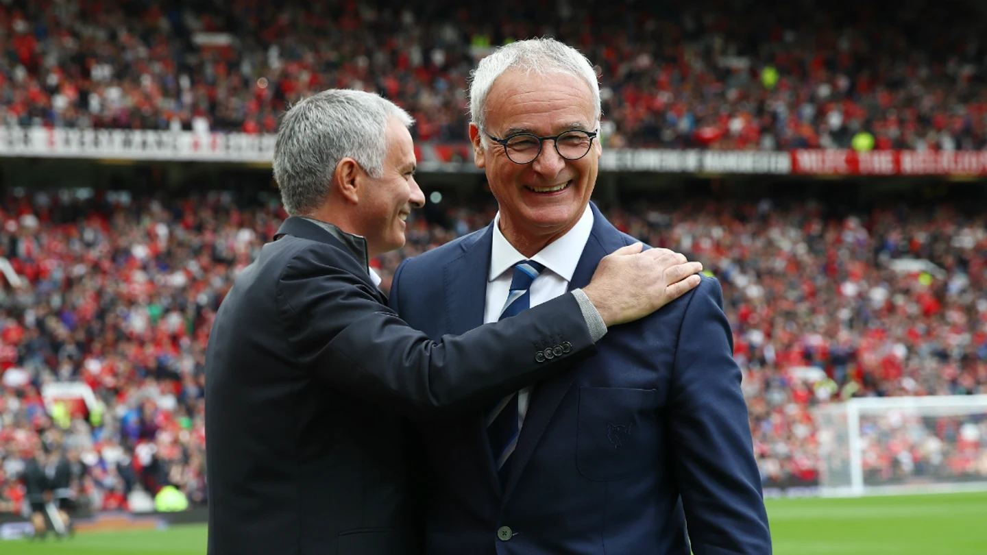 Mourinho saluda a Ranieri Mourinho saluda a Ranieri