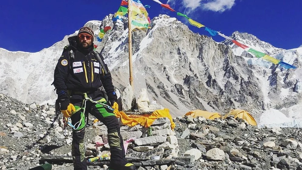 Alex Txikon, en el campo base del Everest