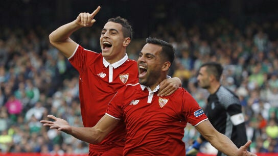 El Sevilla celebra un gol ante el Betis