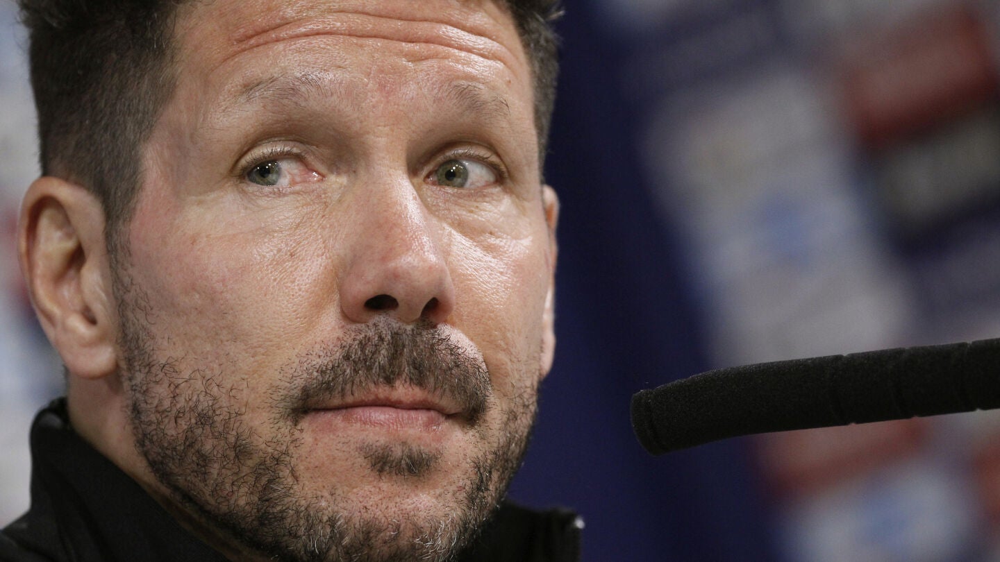 Simeone, durante la rueda de prensa