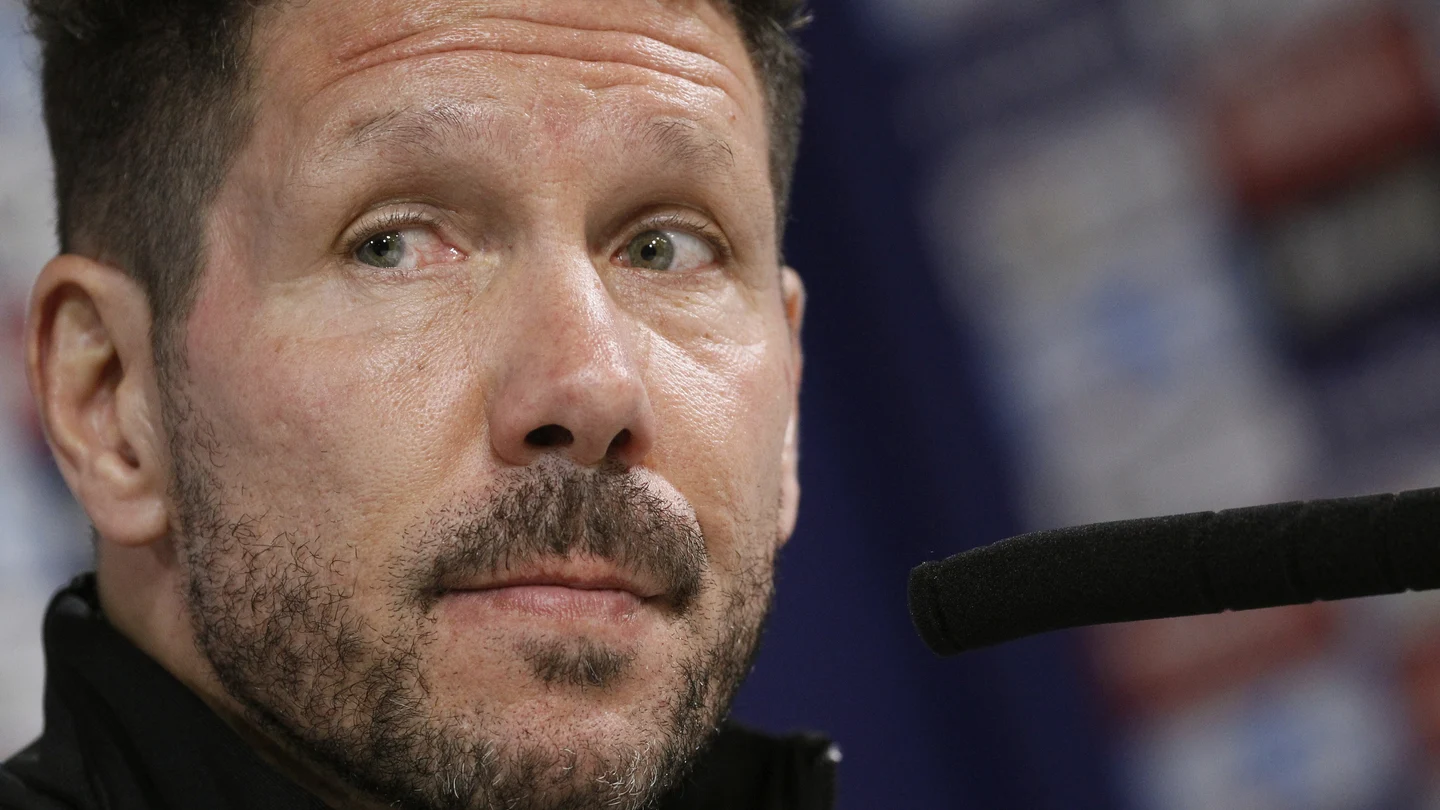 Simeone, durante la rueda de prensa Simeone, durante la rueda de prensa
