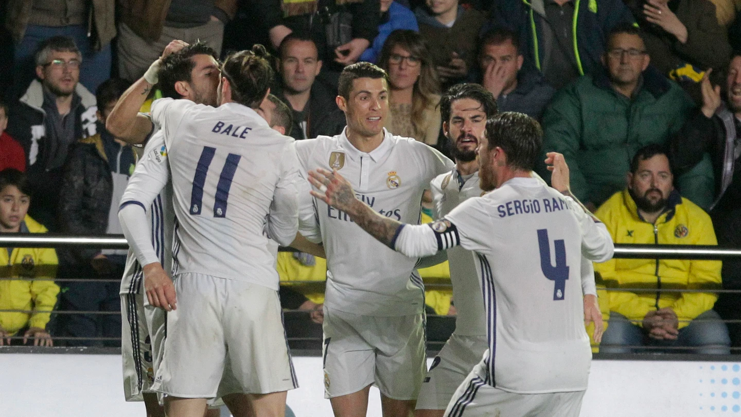 Los jugadores del Real Madrid celebran el gol de Morata contra el Villarreal Los jugadores del Real Madrid celebran el gol de Morata contra el Villarreal