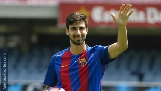 André Gomes, protagonista de los memes del Atlético-Barcelona