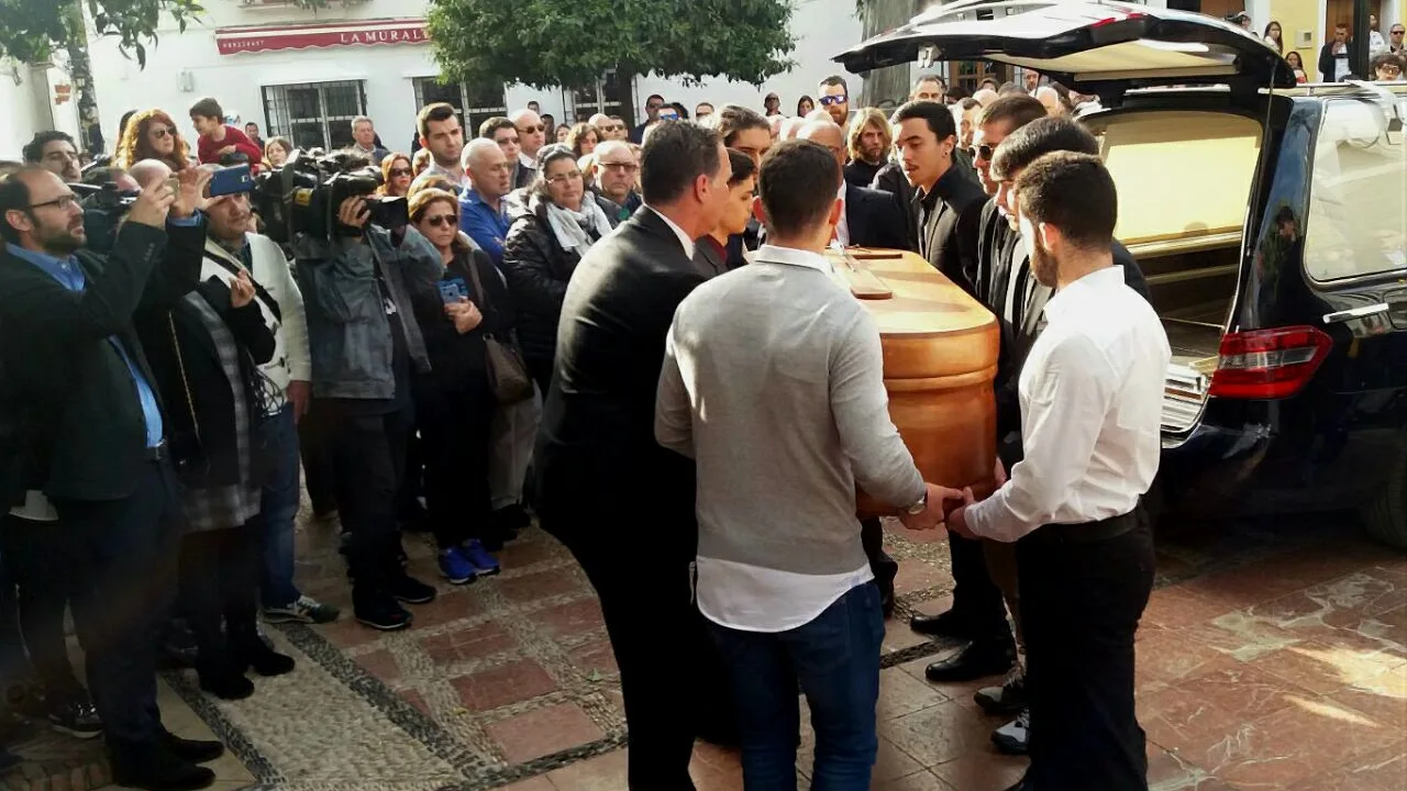 Marbella se despide de Pablo Ráez Marbella se despide de Pablo Ráez
