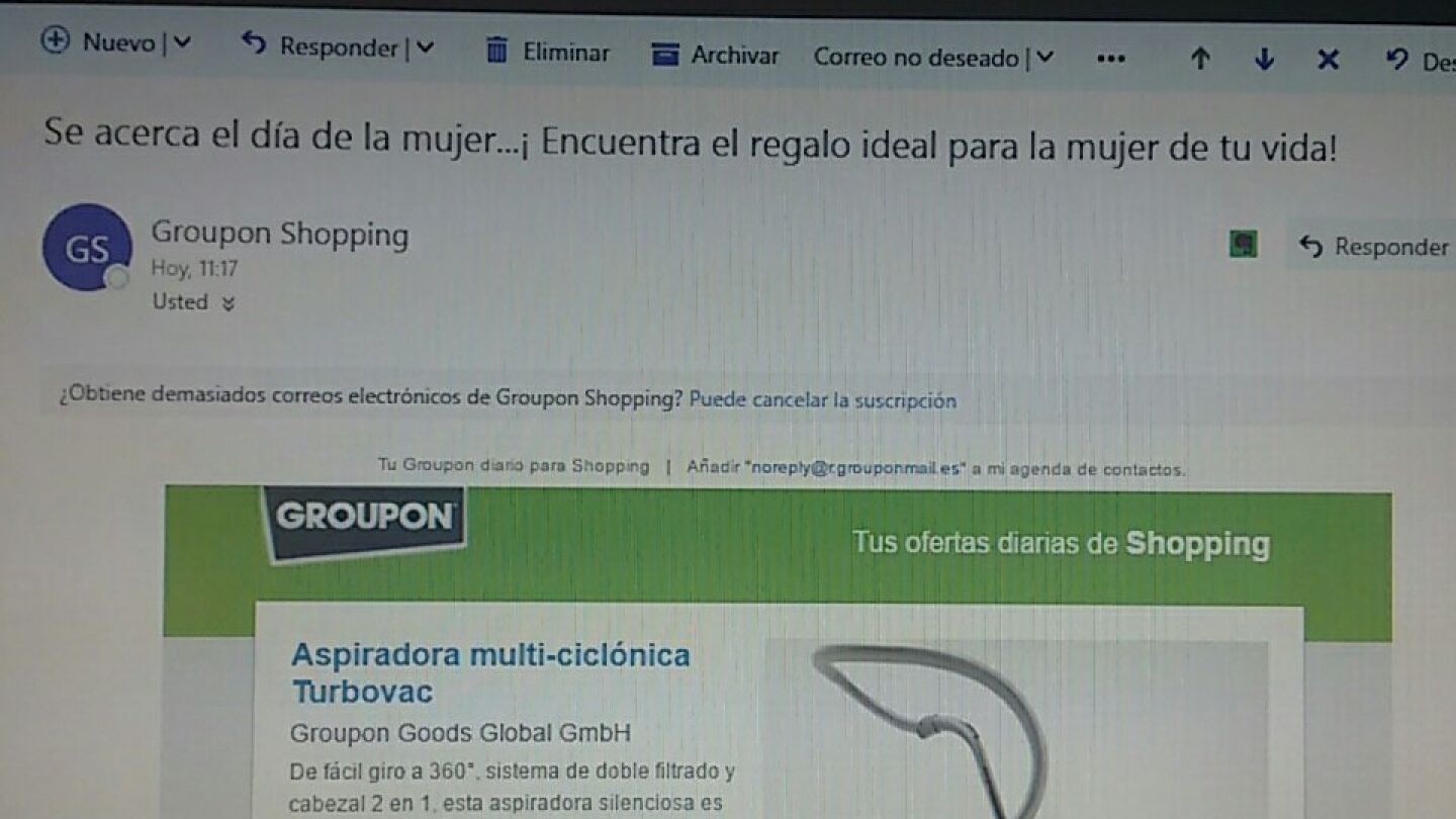 Anuncio de Groupon para el D&iacute;a de la Mujer