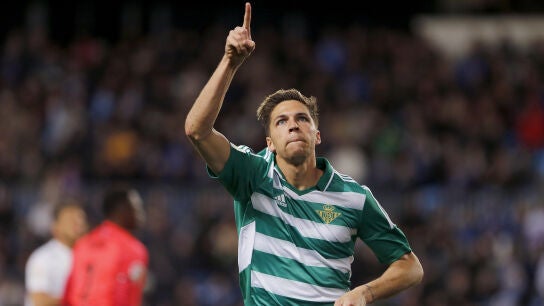 Jonas celebra su gol ante el M&aacute;laga