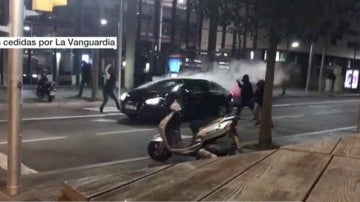 Ataque a un coche en Barcelona