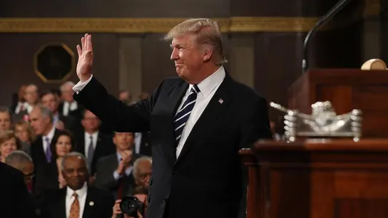 Donald Trump, antes de su primer discurso ante el Congreso de EEUU Donald Trump, antes de su primer discurso ante el Congreso de EEUU