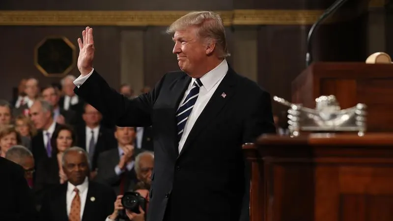 Donald Trump, antes de su primer discurso ante el Congreso de EEUU Donald Trump, antes de su primer discurso ante el Congreso de EEUU