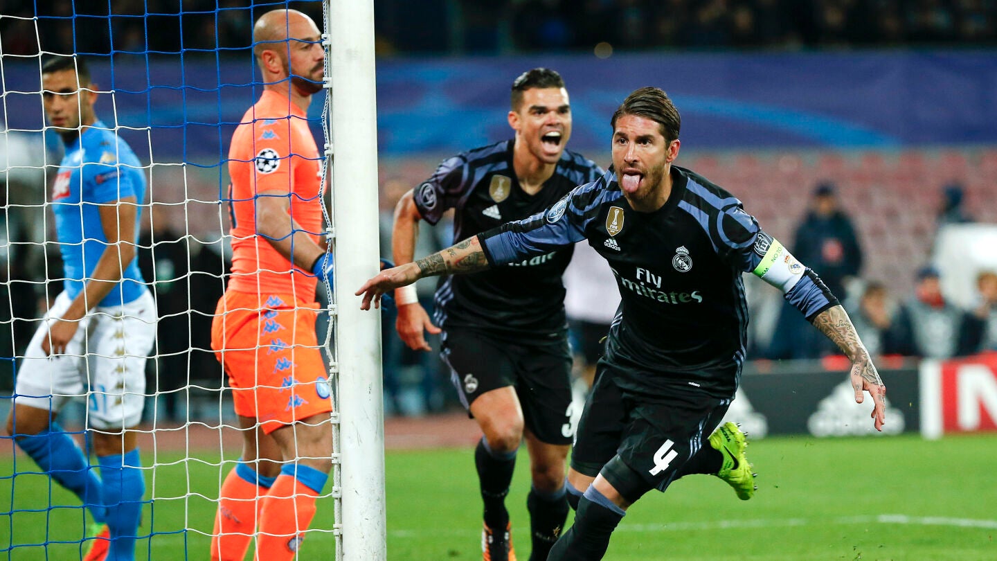 Sergio Ramos celebra su gol al N&aacute;poles