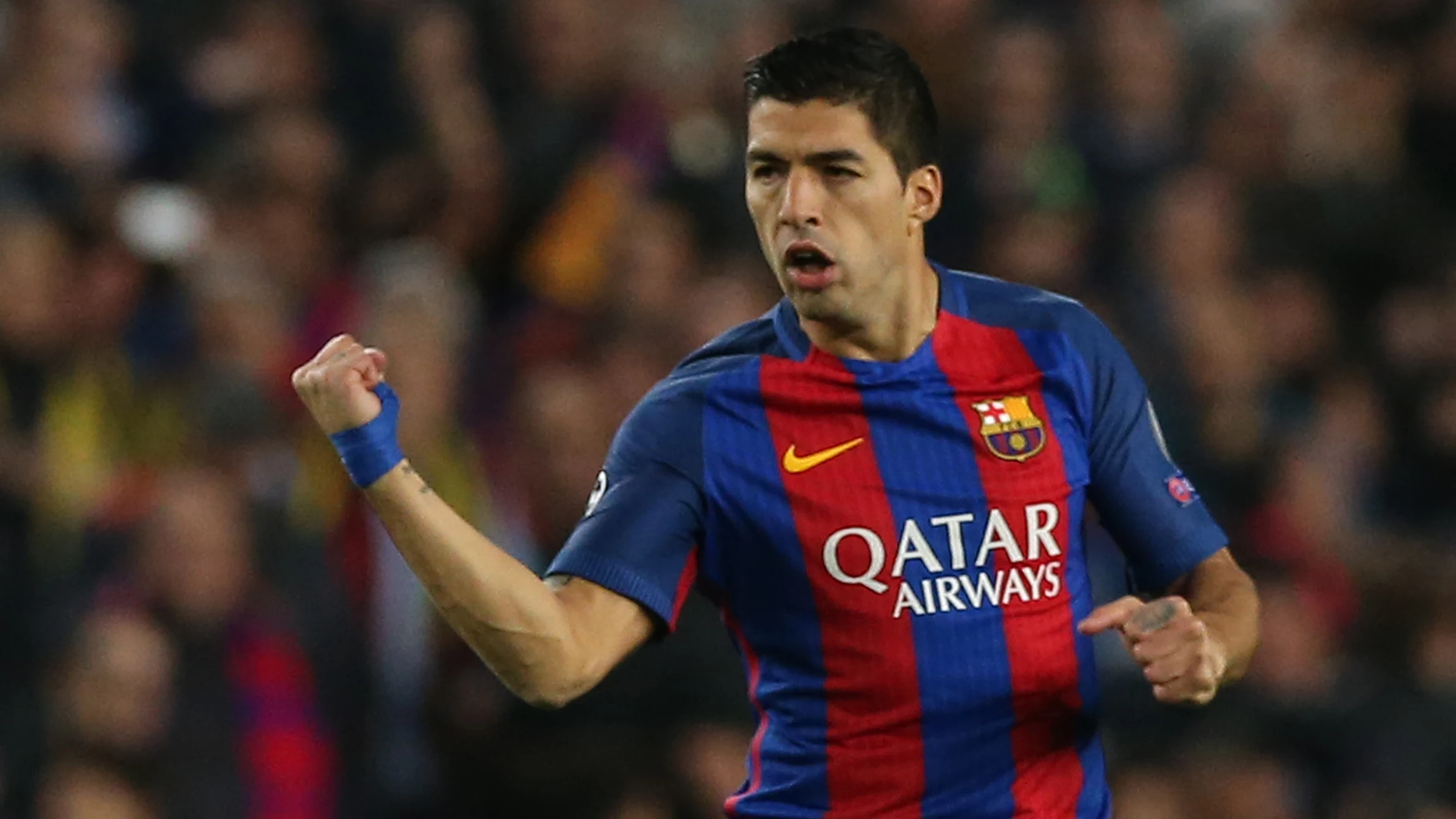 Luis Suárez celebra su gol al PSG