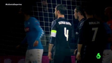 Frame 39.574329 de: El gesto cómplice entre Ramos y Kroos antes del gol del Madrid