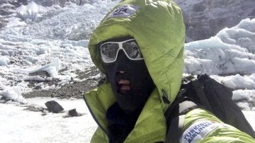 Alex Txikon durante la subida del Everest