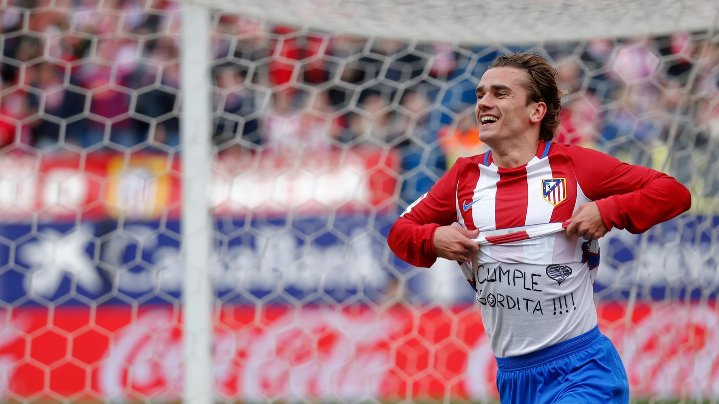 Griezmann celebra su gol contra el Valencia Griezmann celebra su gol contra el Valencia