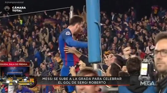 Messi celebra el 6-1 con la grada Messi celebra el 6-1 con la grada