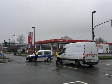 Evacuación masiva en Düsseldorf tras el hallazgo de una bomba de la Segunda Guerra Mundial Evacuación masiva en Düsseldorf tras el hallazgo de una bomba de la Segunda Guerra Mundial