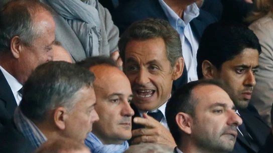 Sarkozy, en el palco durante un partido Sarkozy, en el palco durante un partido