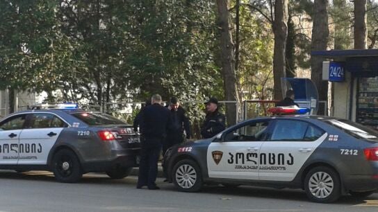 Imagen de archivo de dos coches de la polic&iacute;a en Georgia