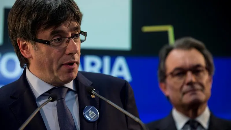 Carles Puigdemont y Artur Mas Carles Puigdemont y Artur Mas