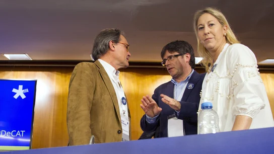 Mas y Puigdemont Aseguran que ninguna inhabilitación va a detener el referéndum Mas y Puigdemont Aseguran que ninguna inhabilitación va a detener el referéndum