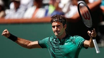 Roger Federer celebrando un punto