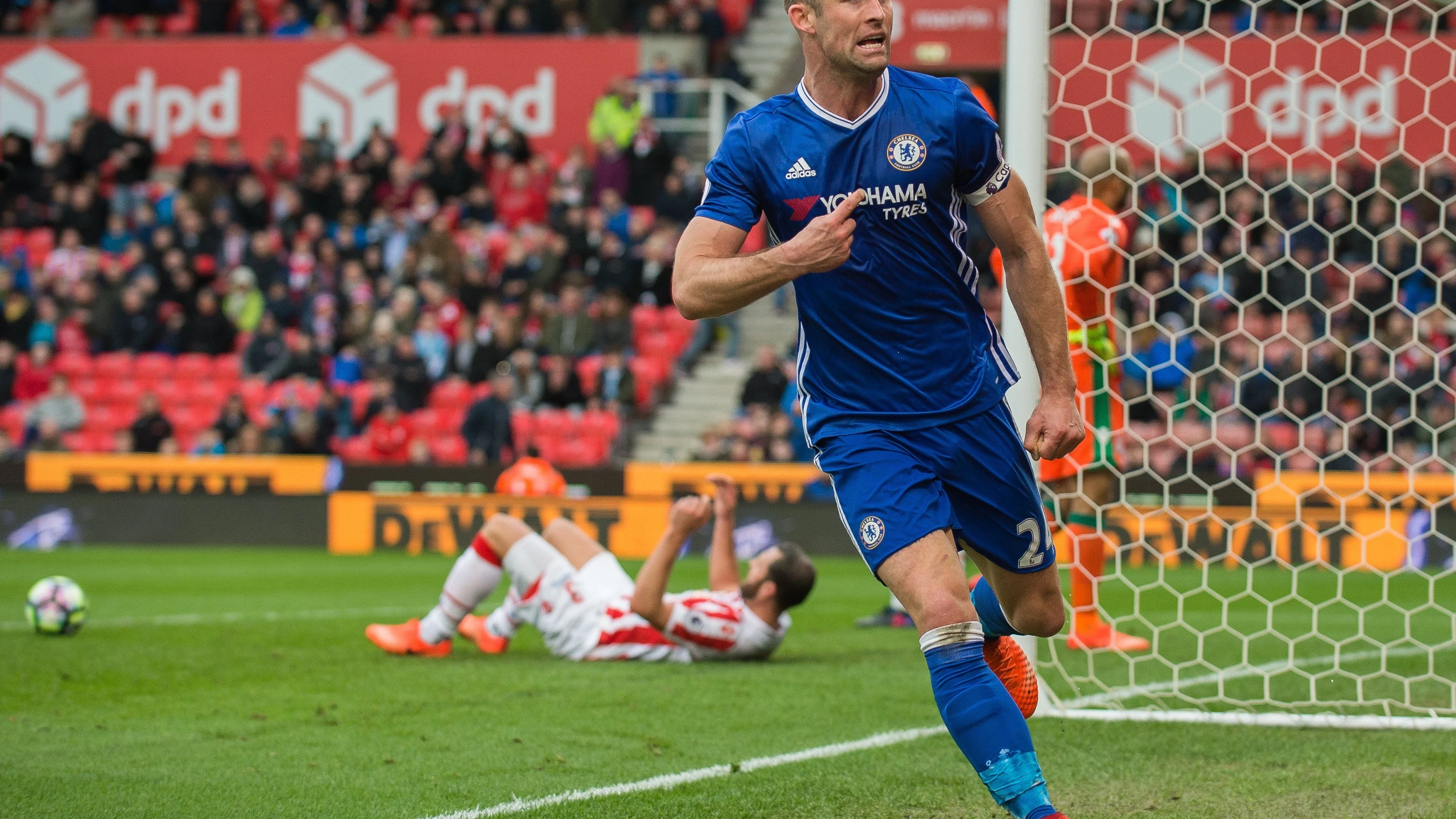 Cahill celebrando su gol Cahill celebrando su gol