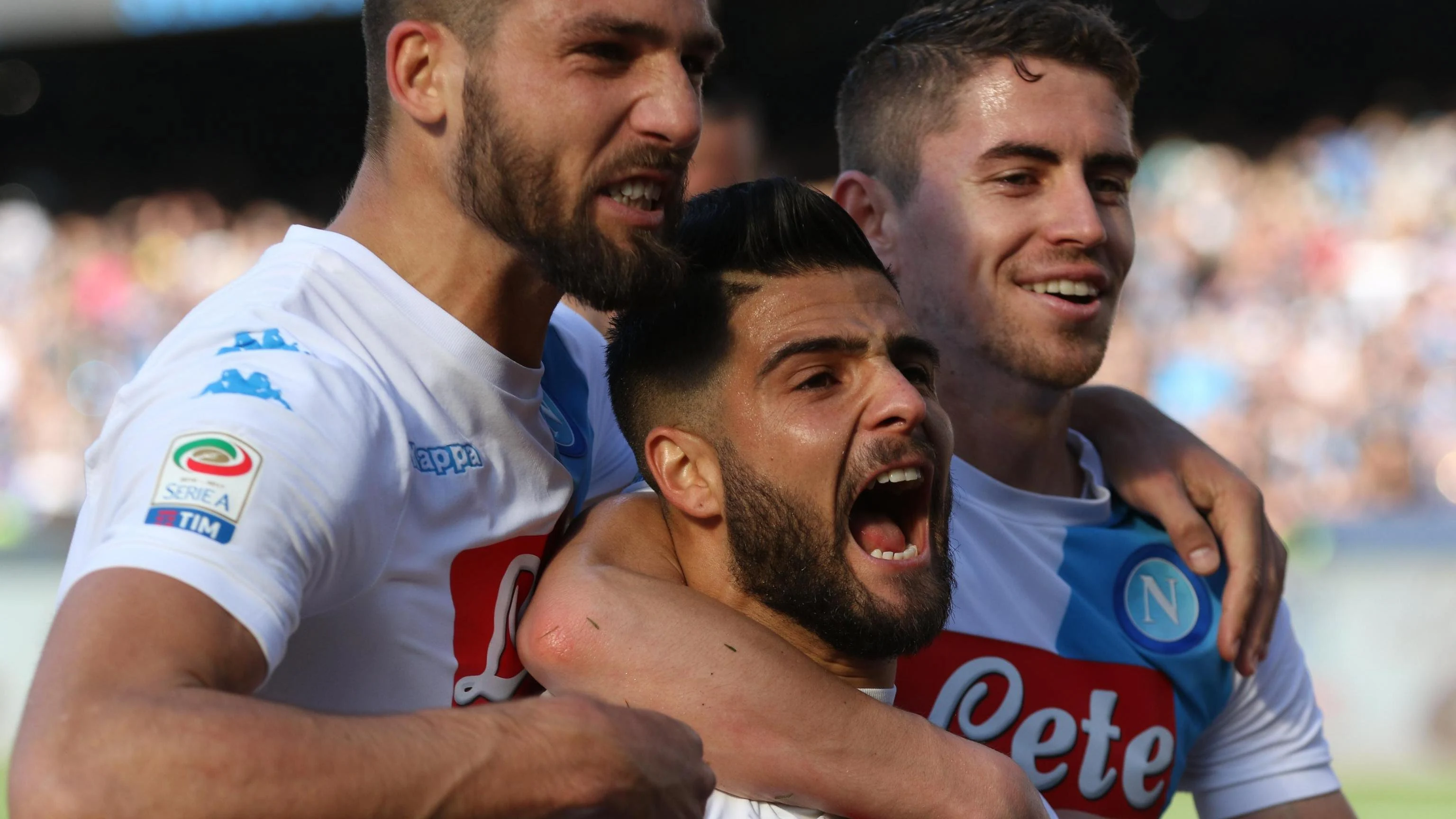 Los jugadores del Nápoles celebrando uno de los goles