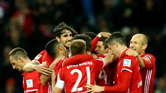 El Bayern de Múnich celebrando su gol El Bayern de Múnich celebrando su gol