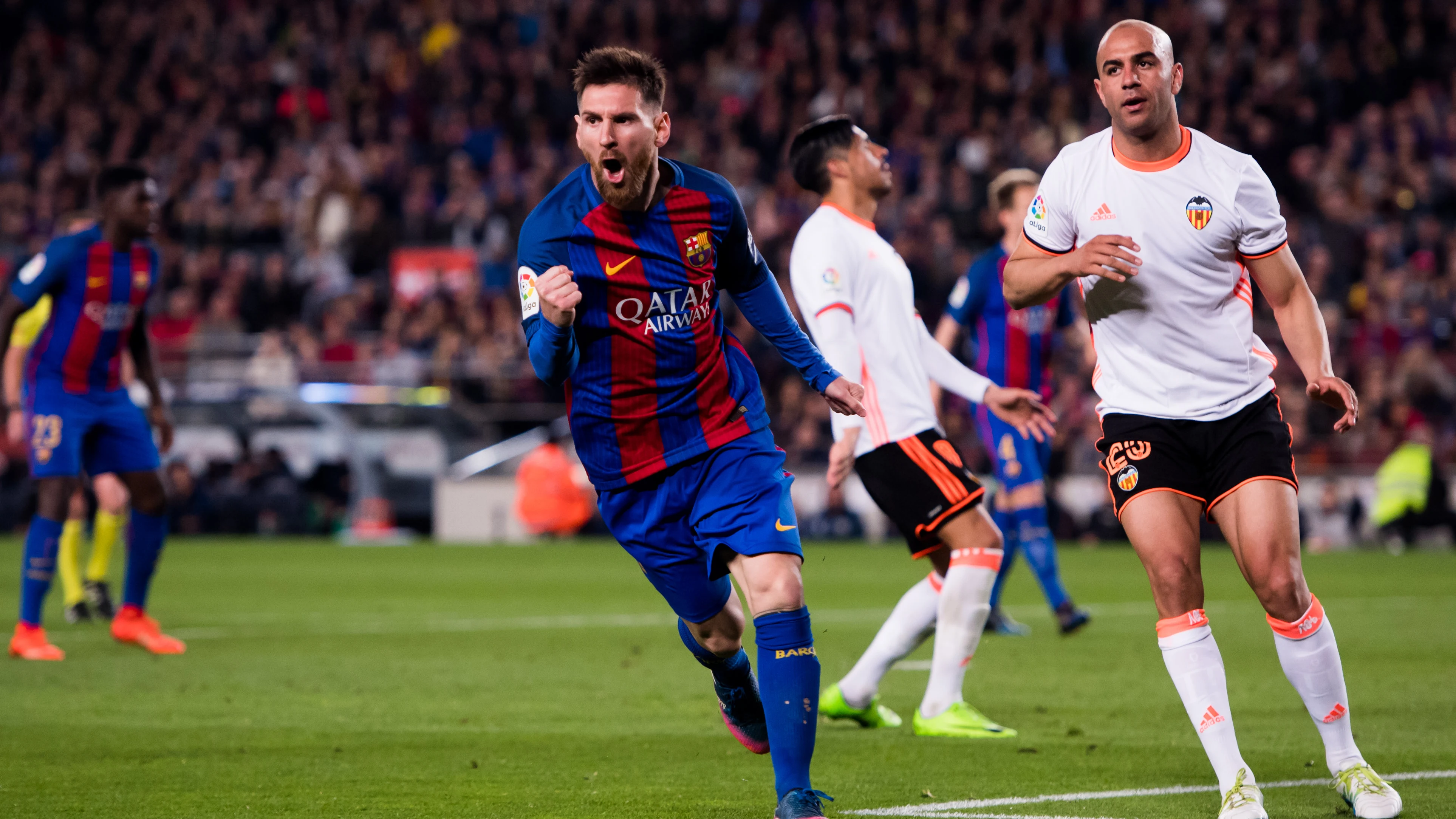 Leo Messi celebrando un gol frente al Valencia