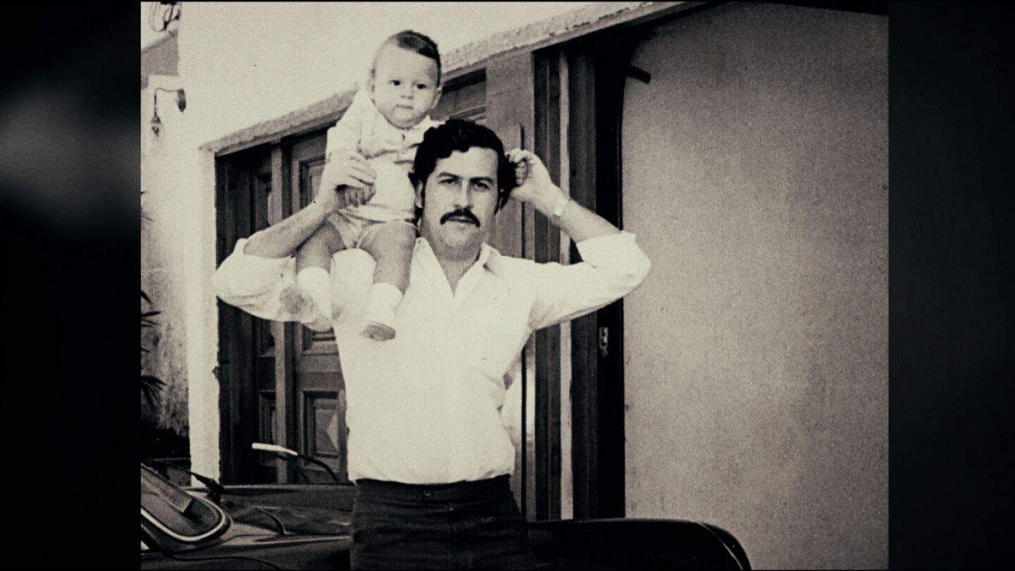 Pablo Escobar con su hijo Pablo Escobar con su hijo