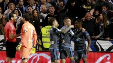 Aspas celebra un gol ante el Deportivo