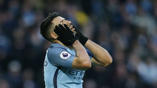 Ag&uuml;ero se lamenta