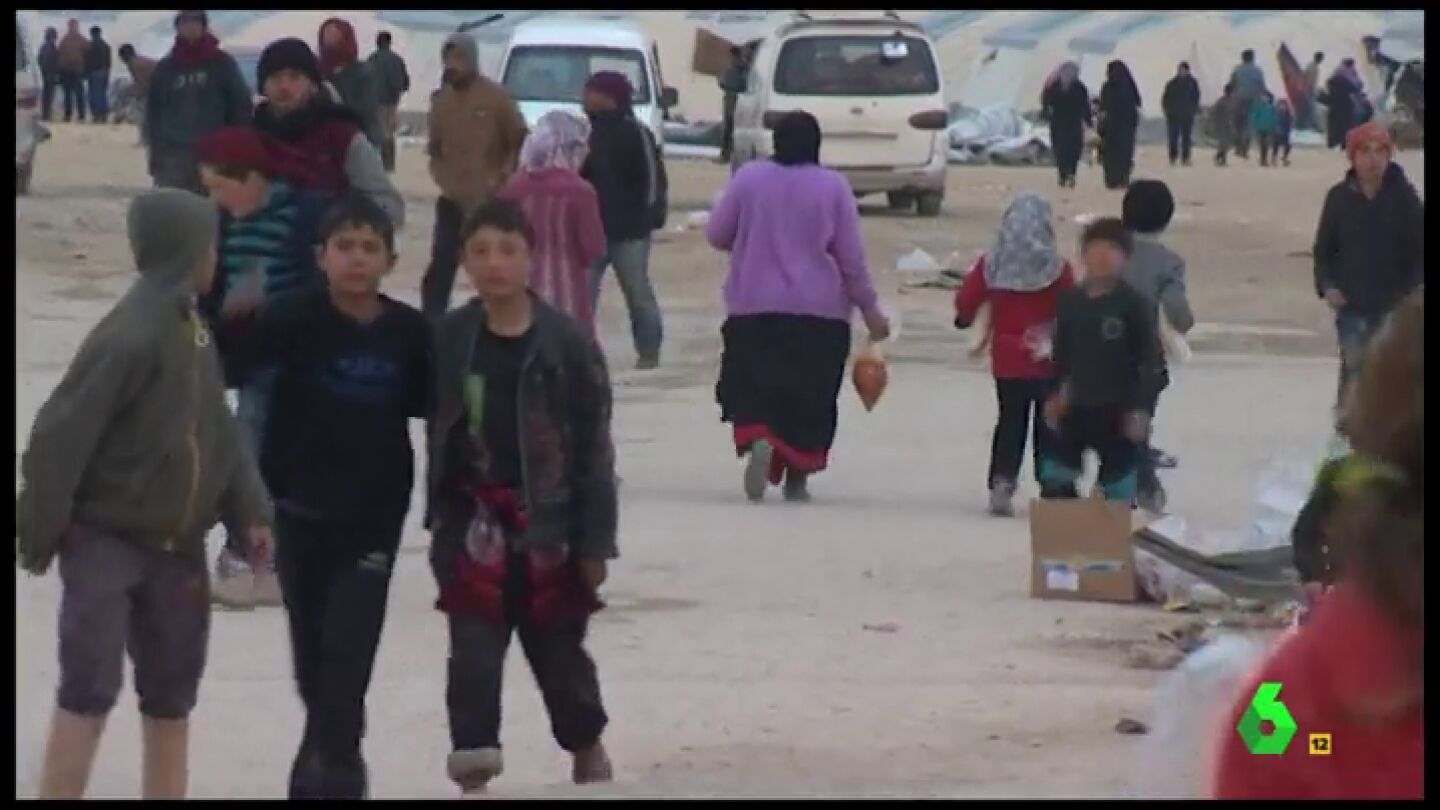 Frame 283.610357 de: refugiados