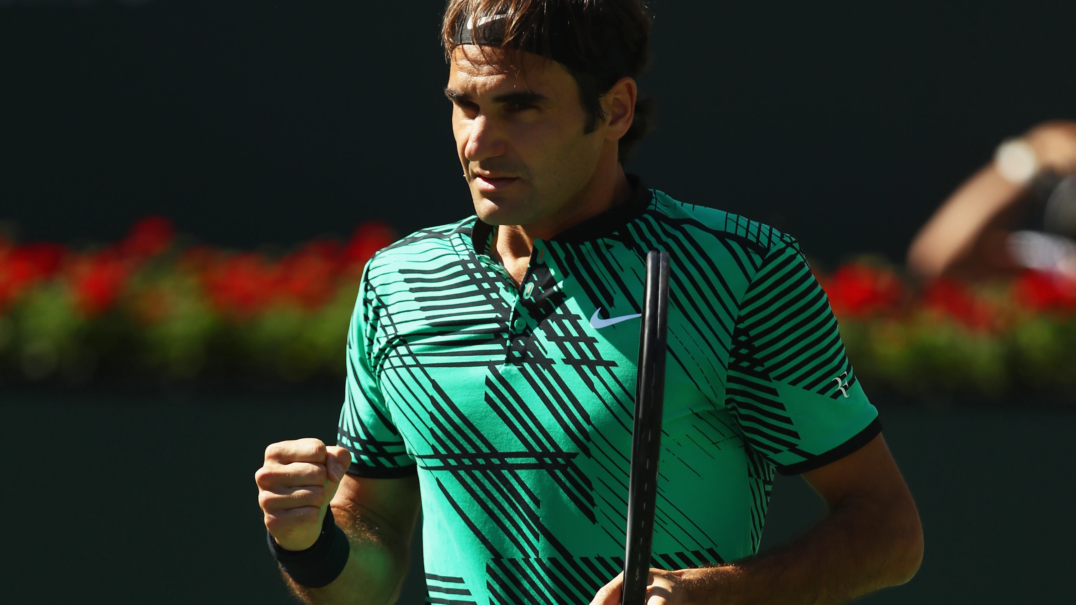 Federer celebra un punto en la final ante Wawrinka