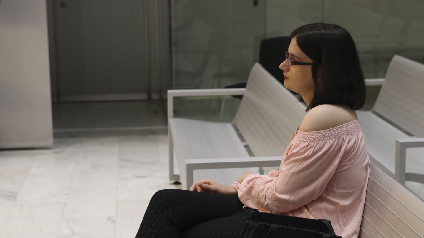 Cassandra, la tuitera de Murcia que se mof&oacute; en Twitter del asesinato de Luis Carrero Blanco