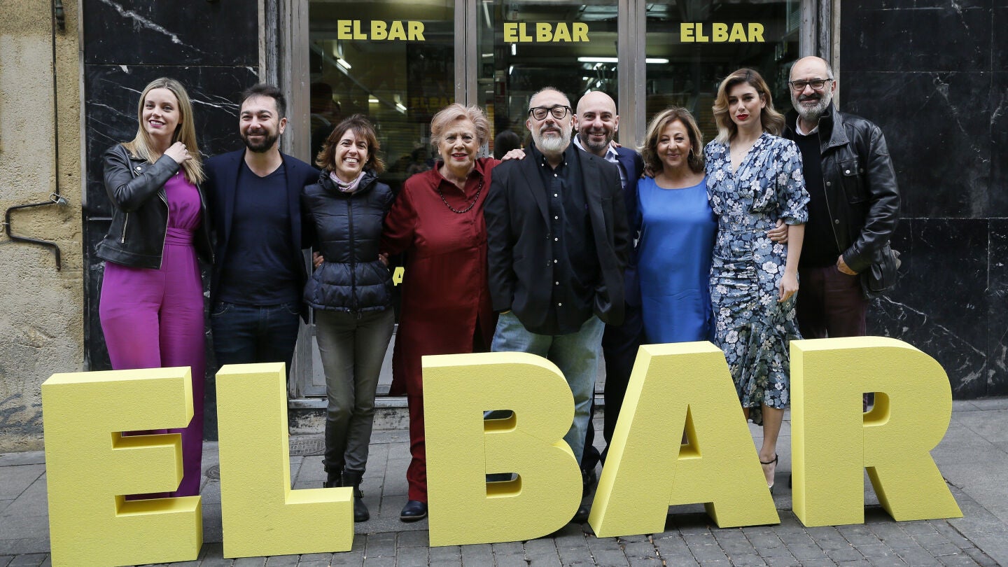 Equipo de la nueva pel&iacute;cula de &Aacute;lex de la Iglesia, 'El Bar'