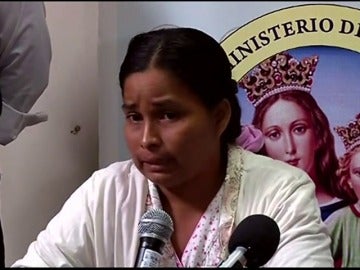 Frame 33.910902 de: La mujer que logró salir viva de una avalancha de lodo en Perú: "No quería que mis hijas se quedasen sin madre y traté de salir" Frame 33.910902 de: La mujer que logró salir viva de una avalancha de lodo en Perú: "No quería que mis hijas se quedasen sin madre y traté de salir"