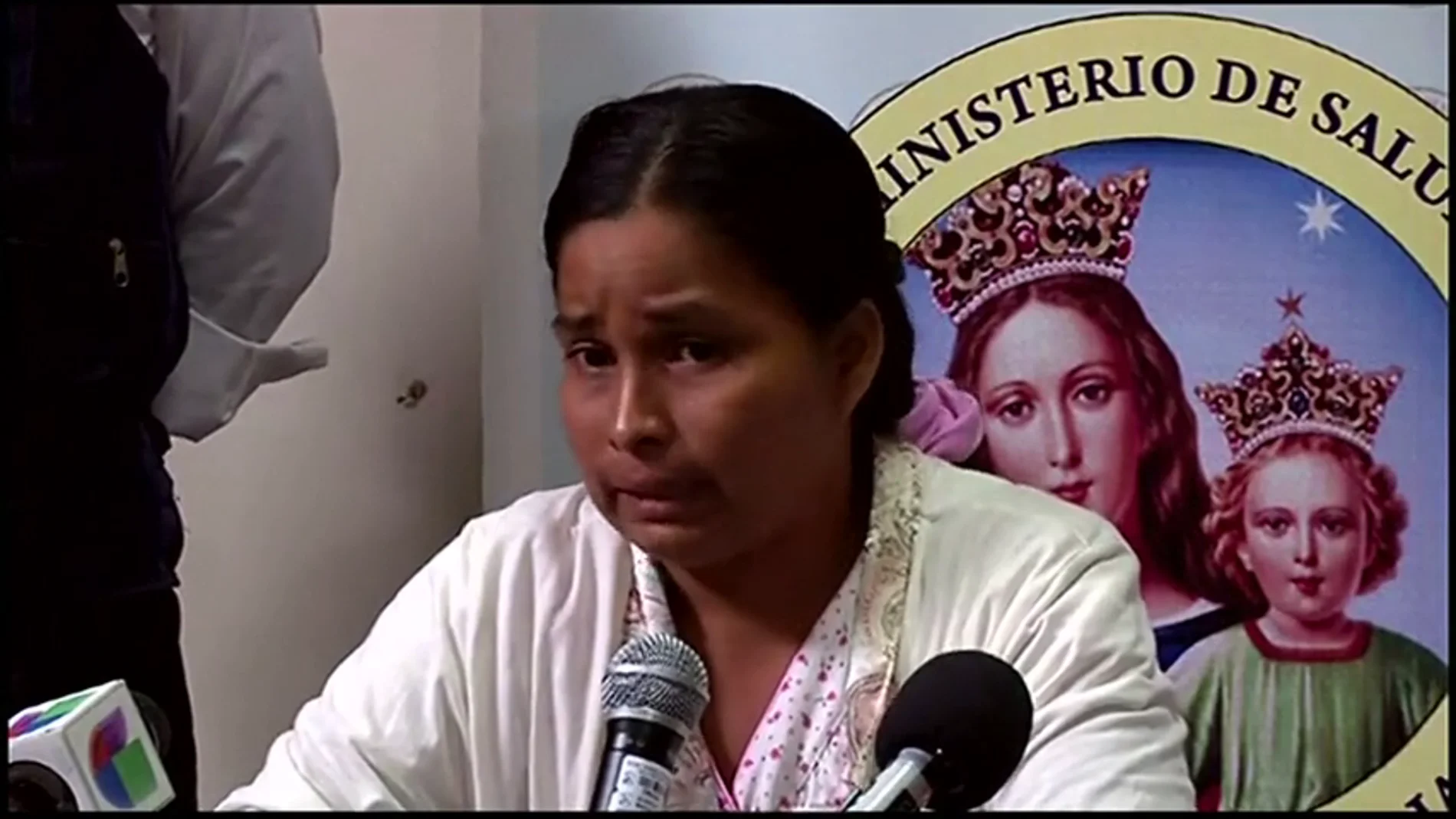 Frame 33.910902 de: La mujer que logró salir viva de una avalancha de lodo en Perú: "No quería que mis hijas se quedasen sin madre y traté de salir"