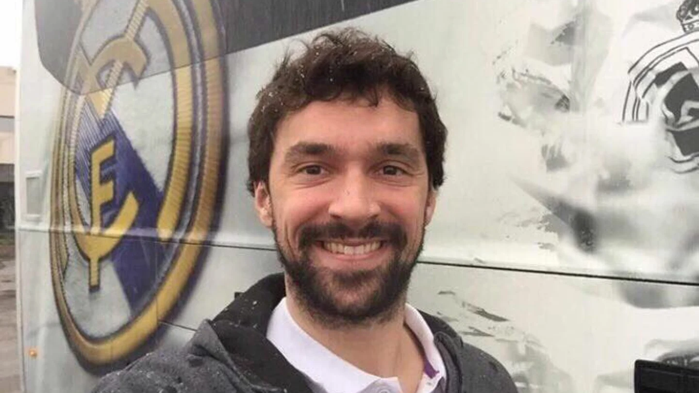 El mensaje de Sergio Llull en la cuenta de Andrés Iniesta El mensaje de Sergio Llull en la cuenta de Andrés Iniesta