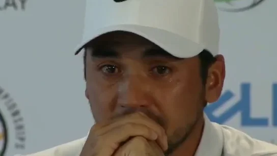 Jason Day, hundido en la sala de prensa Jason Day, hundido en la sala de prensa