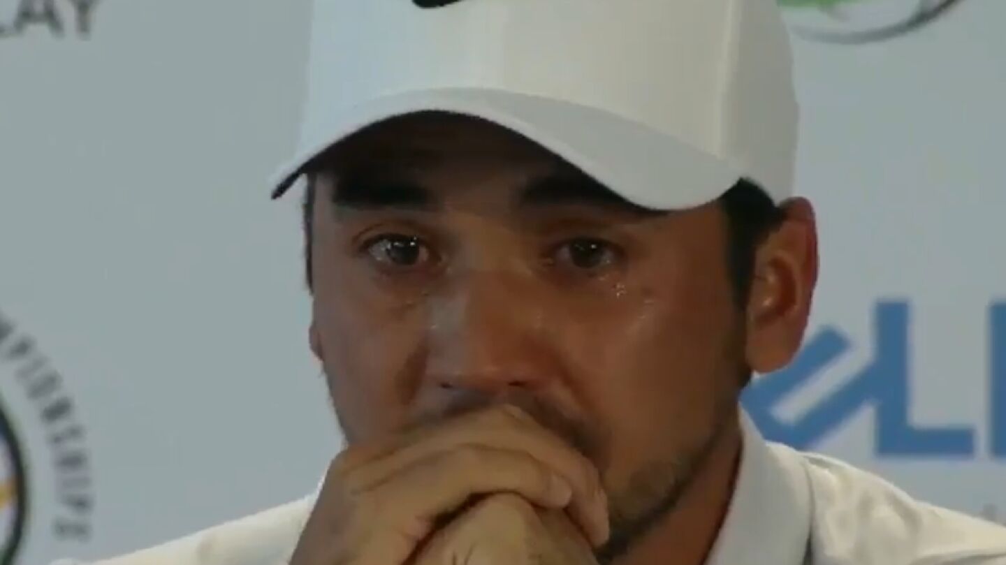 Jason Day, hundido en la sala de prensa